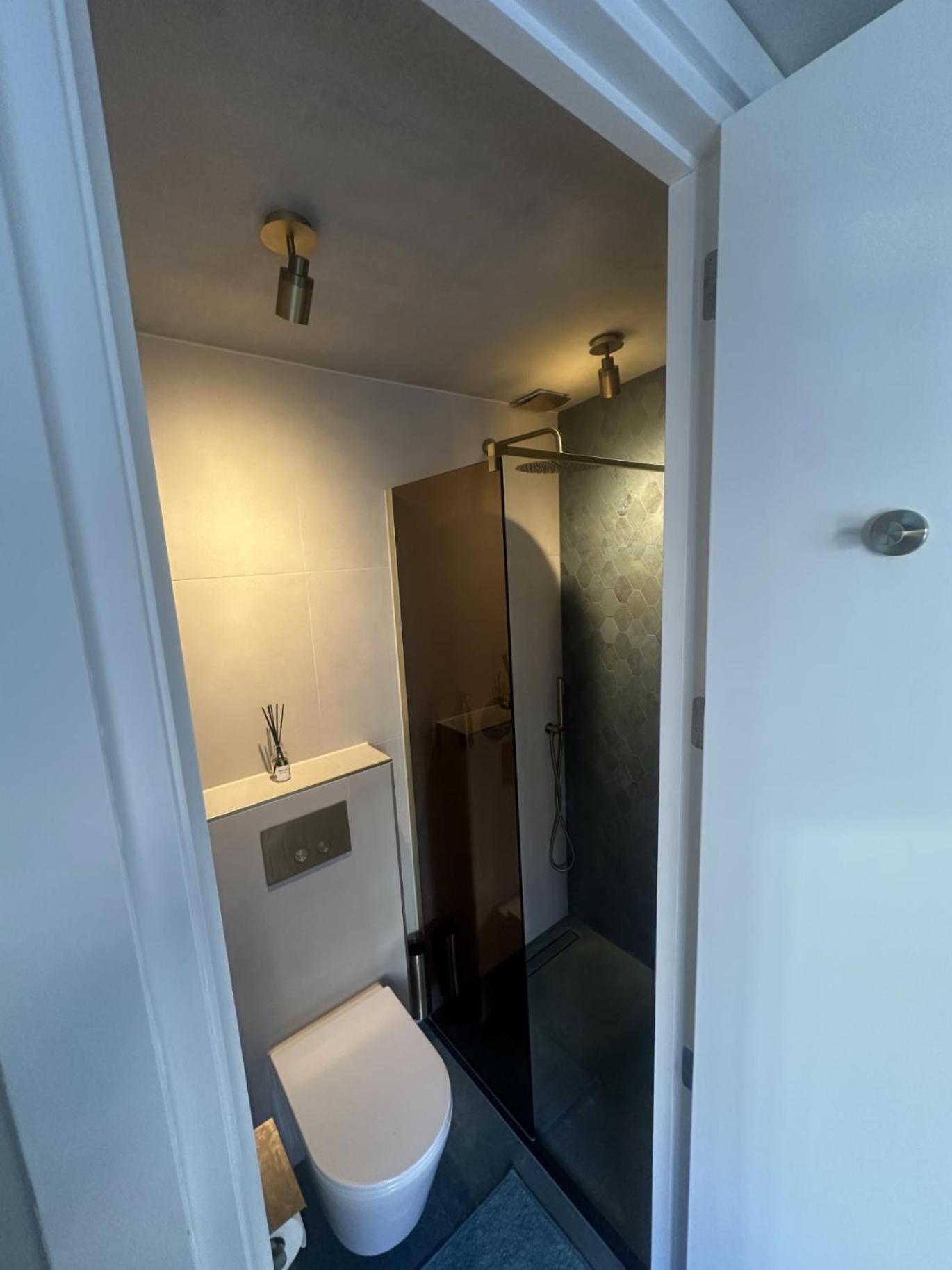 Houseboat Bnb The Floating Nest Amsterdam Exterior photo