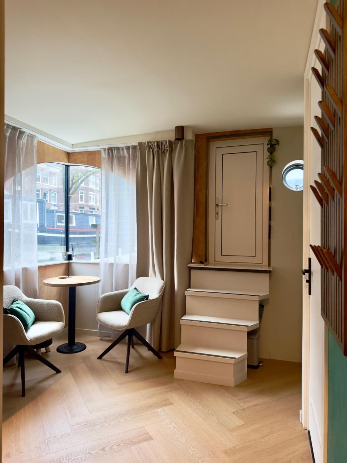 Houseboat Bnb The Floating Nest Amsterdam Exterior photo